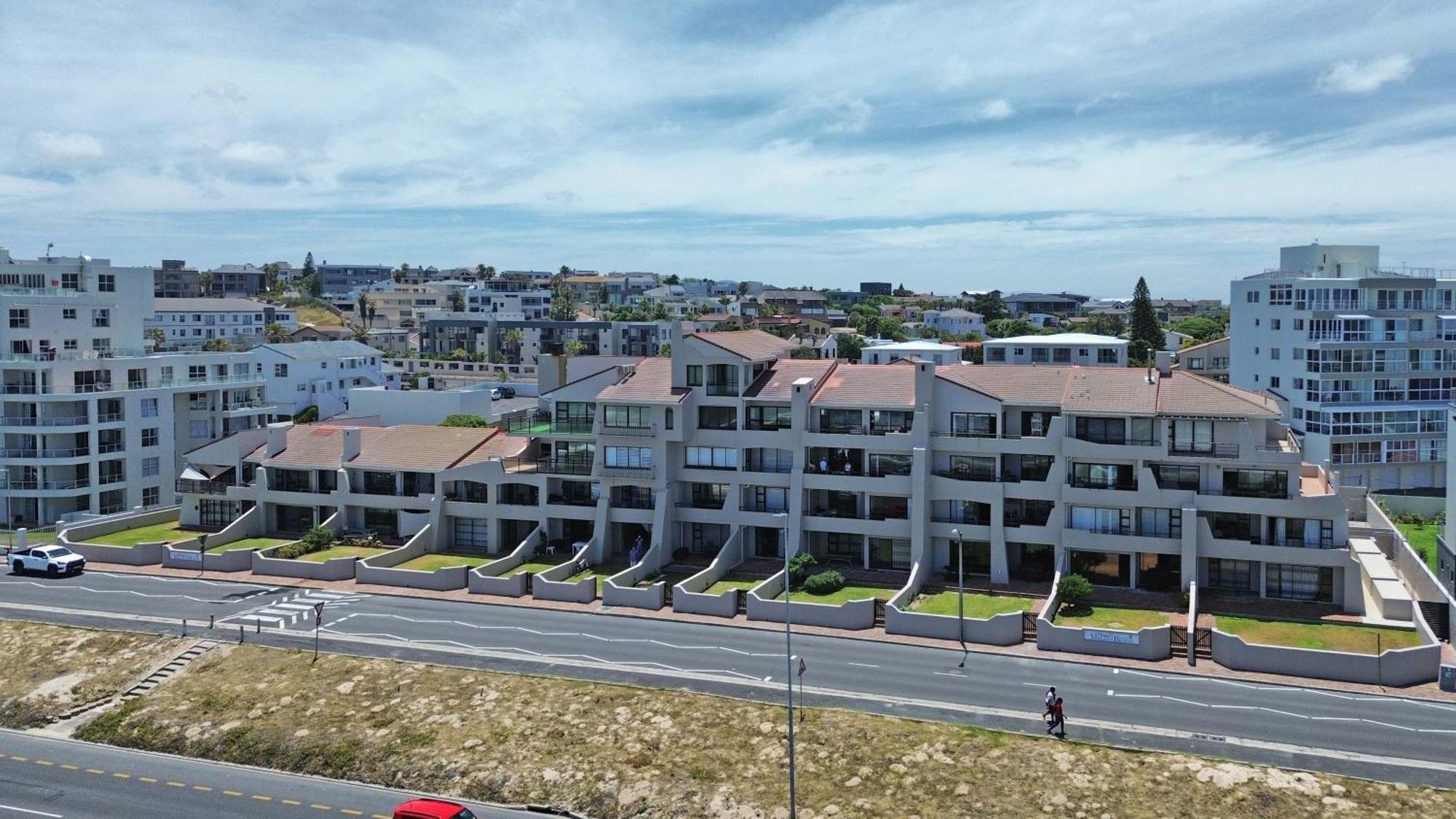 Beach Daze Lägenhet Bloubergstrand Exteriör bild