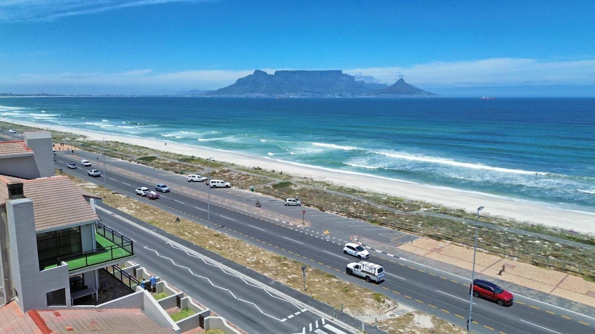 Beach Daze Lägenhet Bloubergstrand Exteriör bild